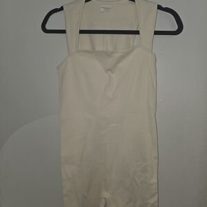 Chic Cream Sleeveless Women's Jumpsuit